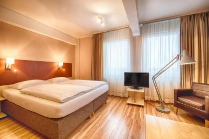 Enjoy Hotel Berlin City Messe - image 13