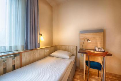 Enjoy Hotel Berlin City Messe - image 17