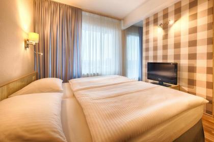 Enjoy Hotel Berlin City Messe - image 19