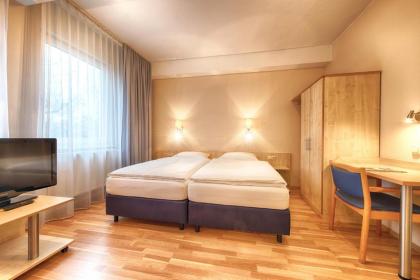 Enjoy Hotel Berlin City Messe - image 5