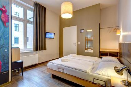 MEININGER Hotel Berlin Mitte - image 12