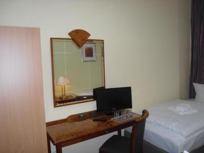 Hotel Amadeus Central - image 7