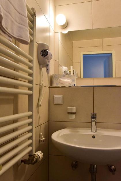 Hotel Alter Markt - image 10