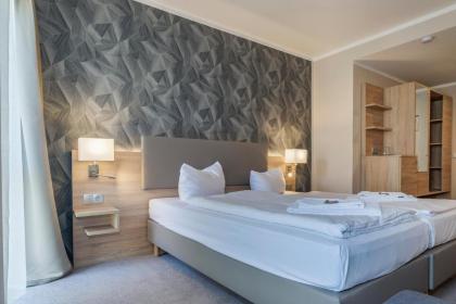Hotel Alter Markt - image 19