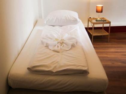 Metropol Hostel Berlin - image 12