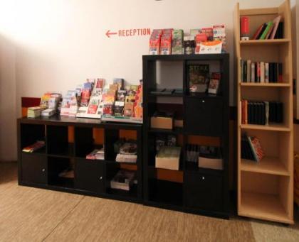 Metropol Hostel Berlin - image 20