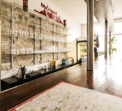 Metropol Hostel Berlin - image 9