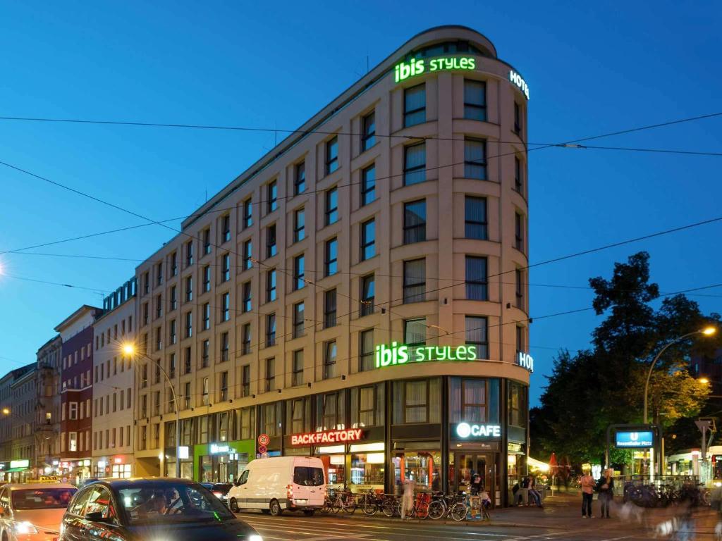 Ibis Styles Hotel Berlin Mitte - main image