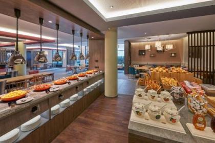 Hampton By Hilton Berlin City West - image 8