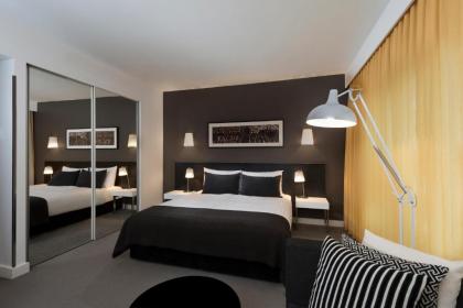 Adina Apartment Hotel Berlin Hackescher Markt - image 18
