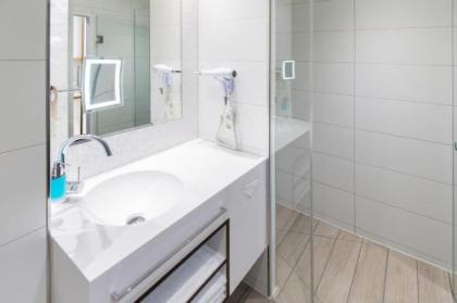 Mercure Hotel MOA Berlin - image 6