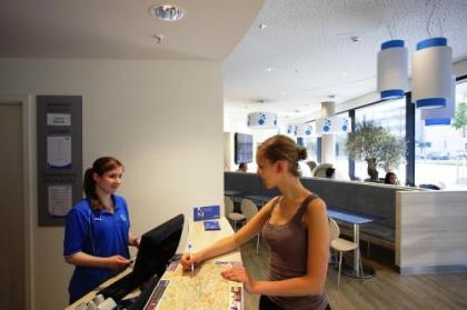 H2 Hotel Berlin-Alexanderplatz - image 8