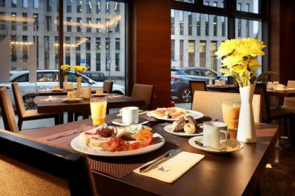 Eurostars Berlin - image 11