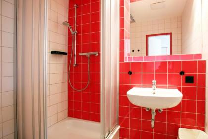 Youth Hostel Berlin International - image 9