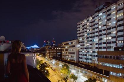 Alper Hotel AM Potsdamer Platz - image 1