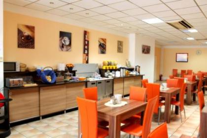 Alper Hotel AM Potsdamer Platz - image 17