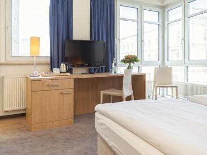 Hotel Berlin Mitte by Campanile - image 10