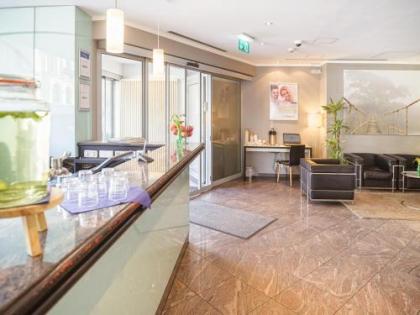 Hotel Berlin Mitte by Campanile - image 4