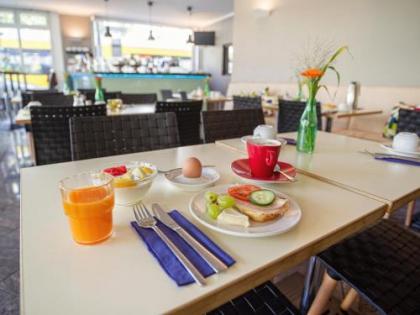 Hotel Berlin Mitte by Campanile - image 8