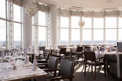 Select Hotel Berlin Spiegelturm - image 5