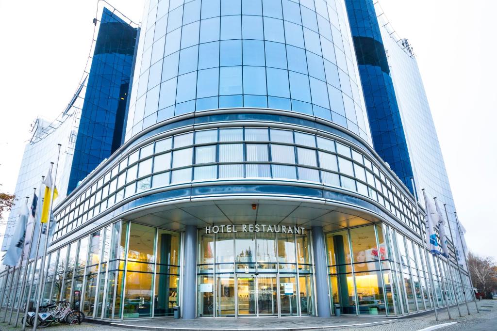 Select Hotel Berlin Spiegelturm - image 7