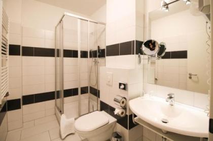Hotel Prens Berlin - image 14