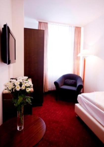 Hotel Prens Berlin - image 16