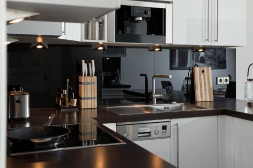 Luxoise Apartments - image 2