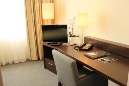 Hotel Lutzow - image 11