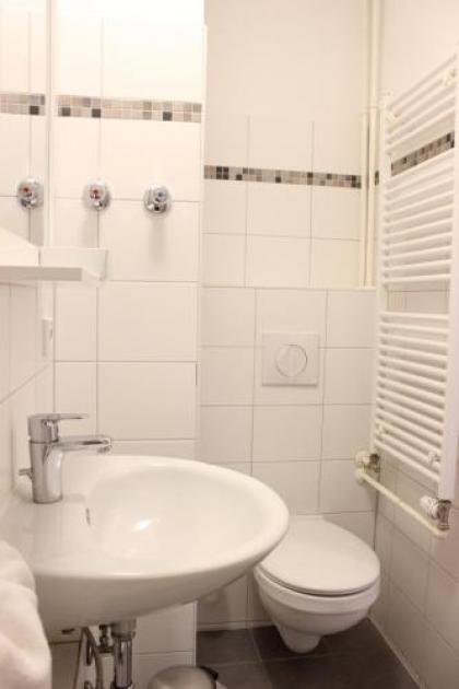 Hotel Lutzow - image 19