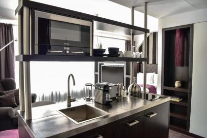 Goodman's Living - image 7