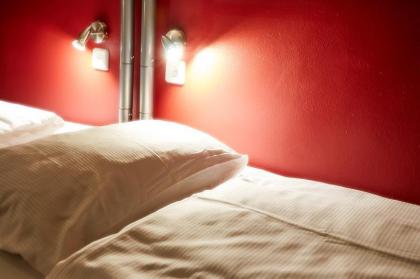 Ballhaus Berlin Hostel - image 10