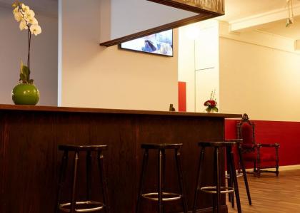 Ballhaus Berlin Hostel - image 4