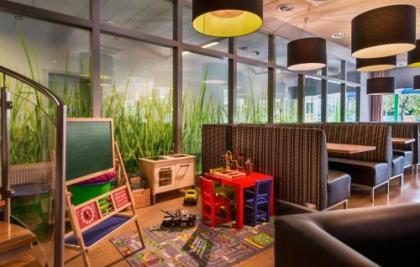 Holiday Inn Berlin City-East Landsberger Allee - image 16