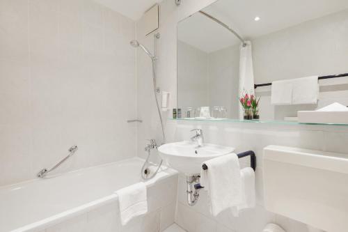 Holiday Inn Berlin City-East Landsberger Allee - image 7