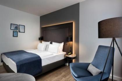 Holiday Inn Berlin City-West - image 13
