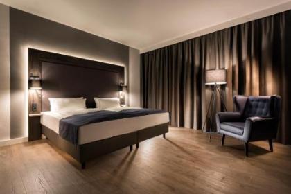Holiday Inn Berlin City-West - image 9