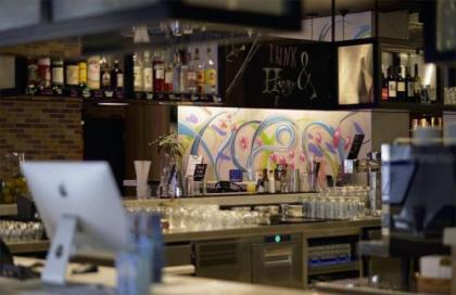 Moxy by Marriott Berlin Humboldthain Park - image 13