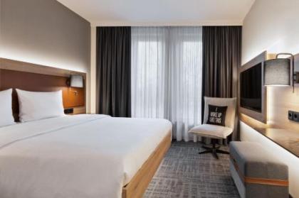 Moxy by Marriott Berlin Humboldthain Park - image 2