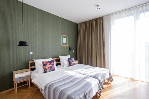 The Circus Apartments - image 4