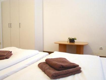 BNB Potsdamer Platz - Rooms & Apartments - image 13