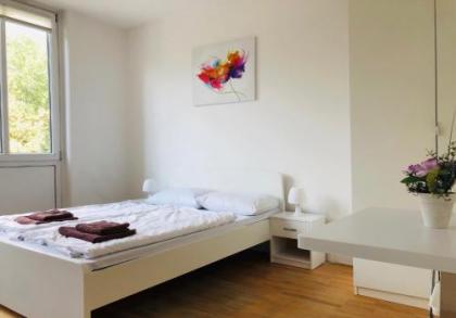 BNB Potsdamer Platz - Rooms & Apartments - image 8