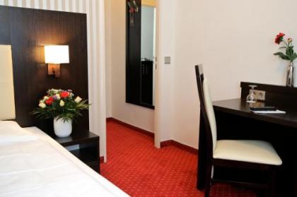 Hotel Herbst Berlin - image 4