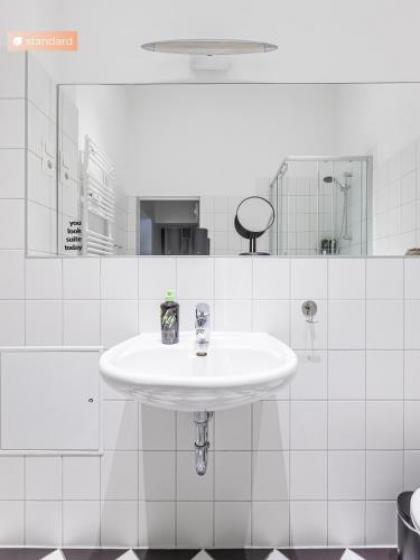 limehome Berlin Malmöer Straße - image 8
