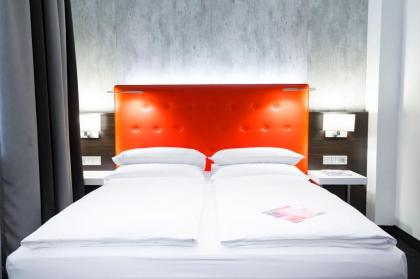 Select Hotel Berlin The Wall - image 15