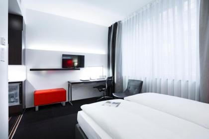 Select Hotel Berlin The Wall - image 16