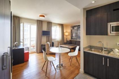 Mondrian Suites Berlin am Checkpoint Charlie - image 12