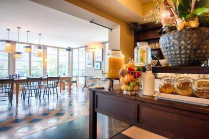 Mondrian Suites Berlin am Checkpoint Charlie - image 7