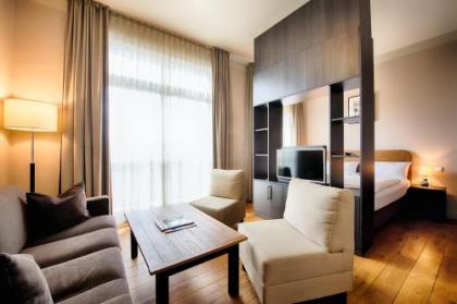 Mondrian Suites Berlin am Checkpoint Charlie - image 9