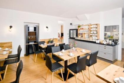 Old Town Hotel - image 10